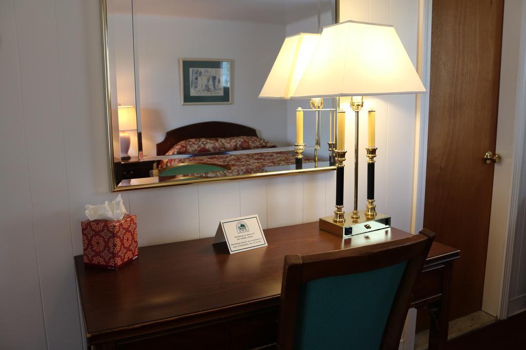 The Bay Willows Inn มิดเดิลทาวน์ ภายนอก รูปภาพ